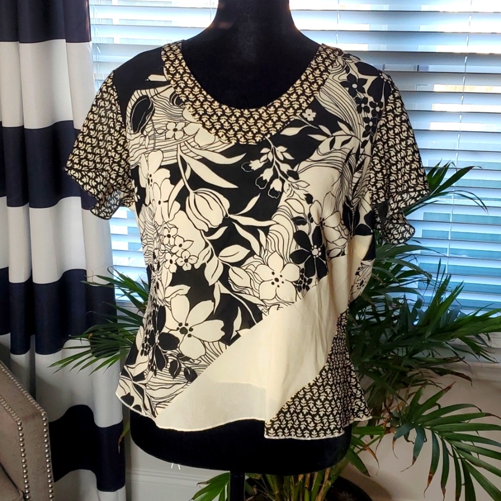 Oscar De La Renta Cropped Blouse 12P Cream/Black Floral